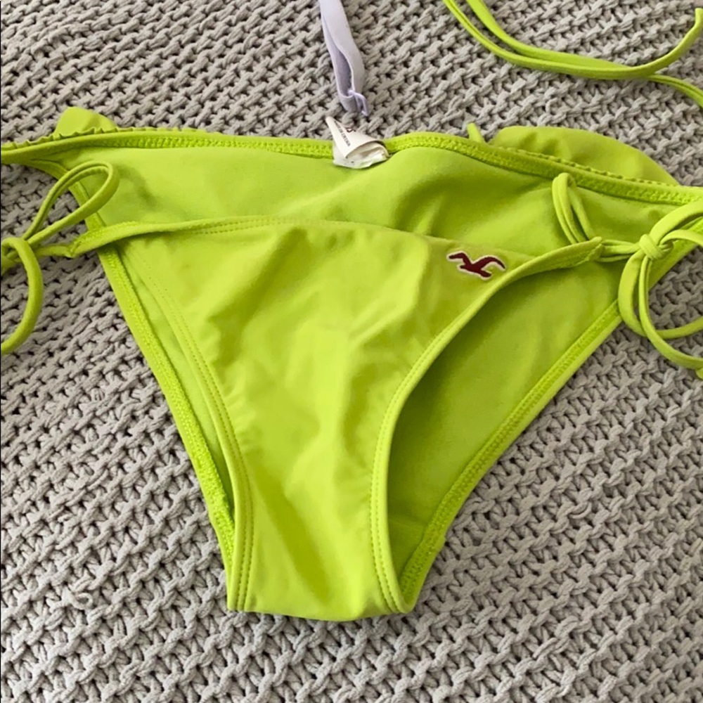 green hollister bottoms